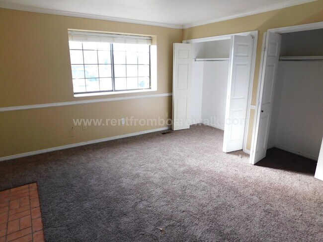 Building Photo - Beautiful Single Family Home in Salt Lake!