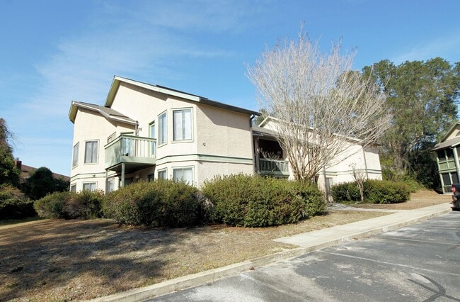 Building Photo - First Floor Condo in Bluewater Bay