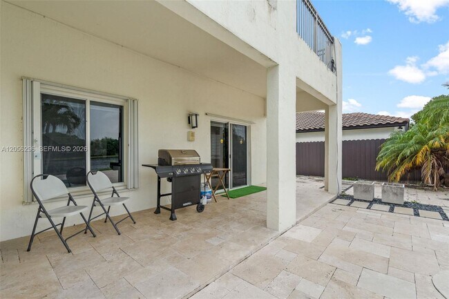 Building Photo - 3654 SW 150th Ct