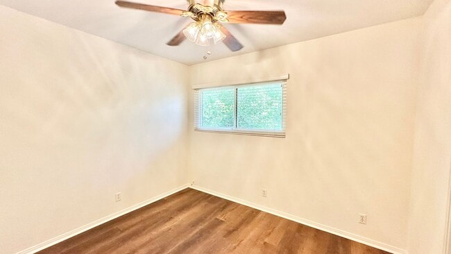 Building Photo - Light, Bright, and Recently Updated, this ...