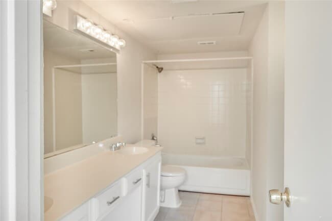 Building Photo - 17417 Ranch Country Rd