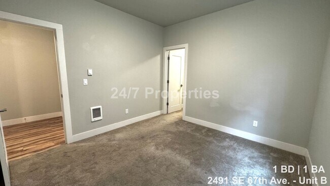 Building Photo - 2025-2491MF