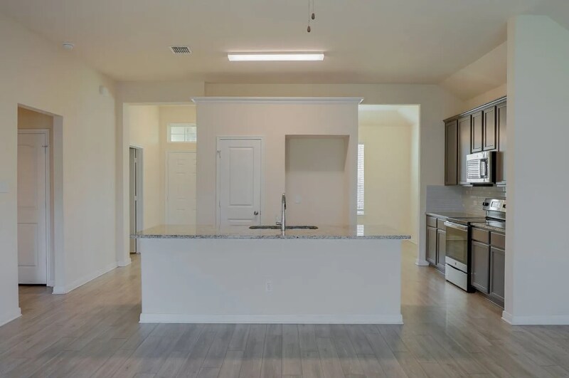 Building Photo - 3027 Dade Loop