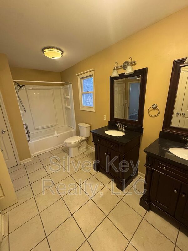 Building Photo - 200 Co Rd 439