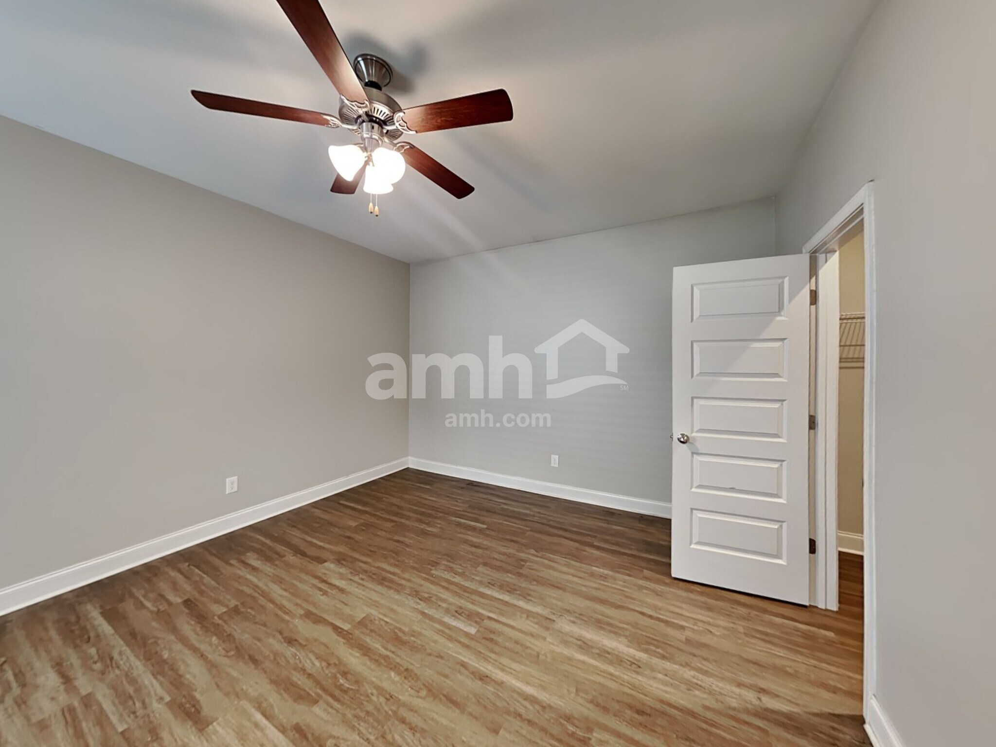 Building Photo - 5211 Tupelo St