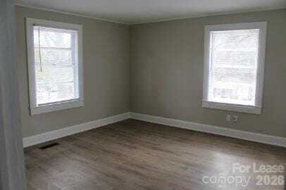 Building Photo - 1204 W Mauney Ave