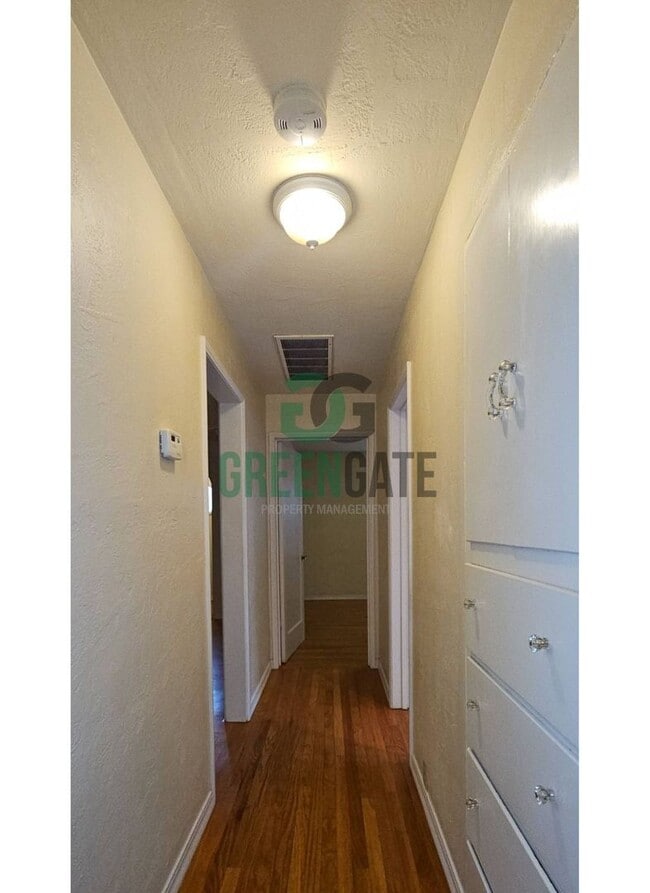 Building Photo - Lovely 2 Bedroom Home in Modesto AVAILABLE NOW!!