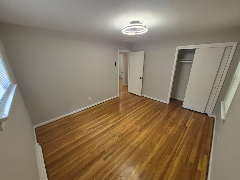 Building Photo - 1108 Dandridge Dr