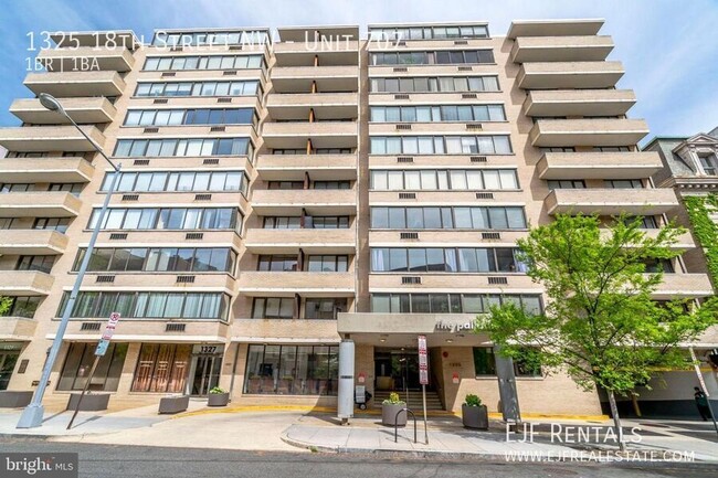 Primary Photo - City Living! Stunning One Bedroom W/All En...