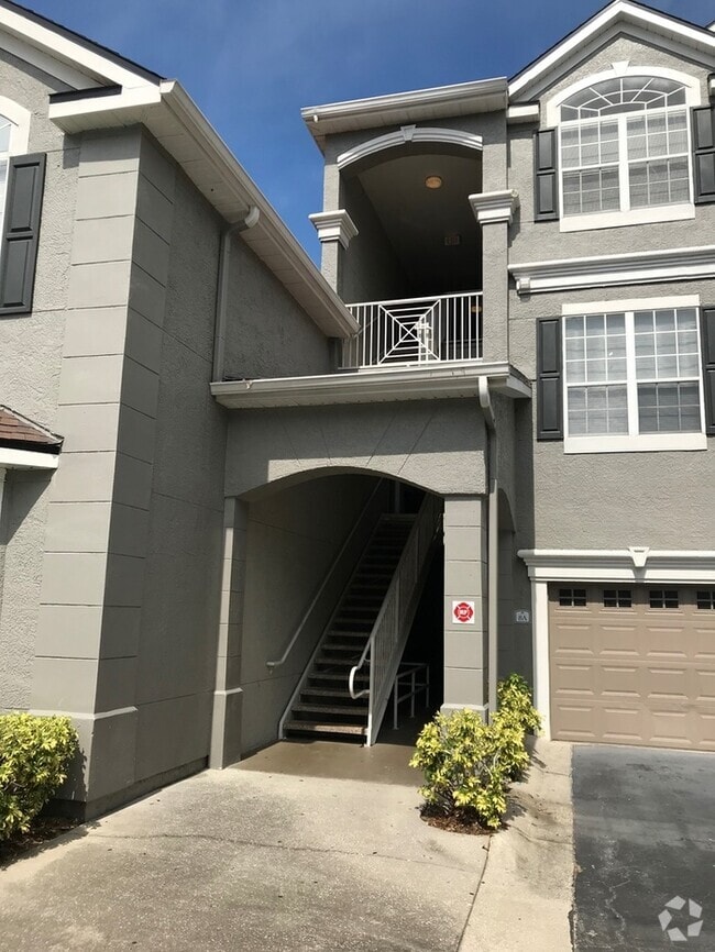 Building Photo - Spacious 2 Bed / 2 Bath Second-Floor Condo...
