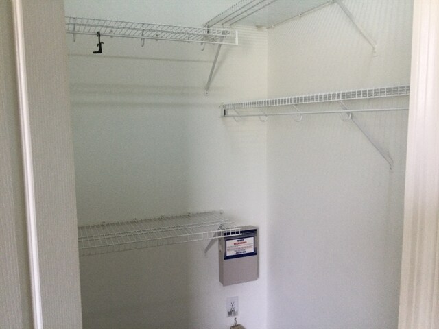 Building Photo - 22750 Marsh Wren Dr