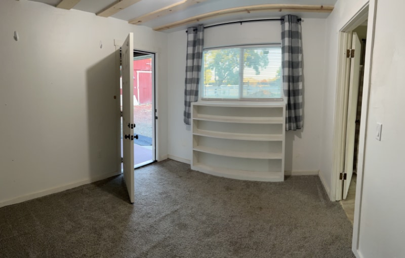 Building Photo - 657 Madrone Ave