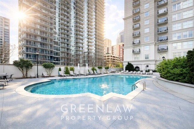 Building Photo - 195 14th St NE