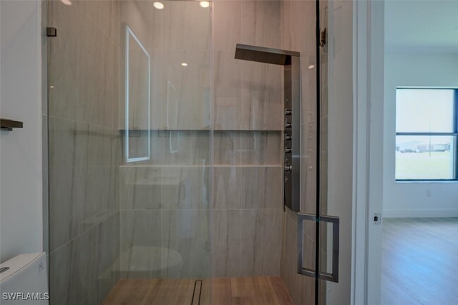 Building Photo - 1227 NW 40th Pl