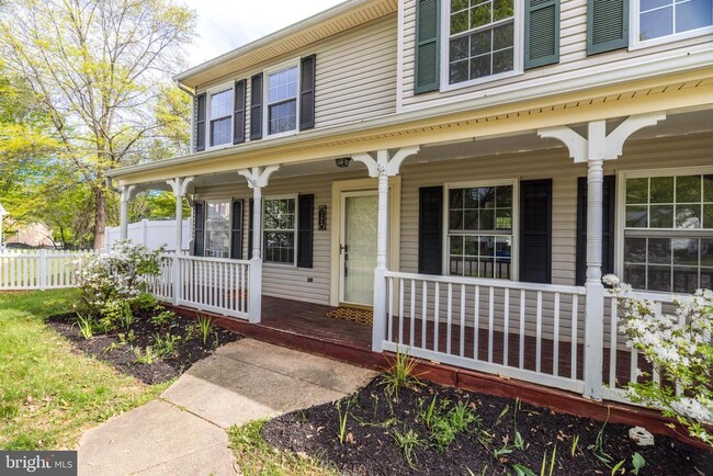 Building Photo - 13868 Racine Ct