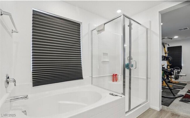 Building Photo - 10396 Thurso Ave