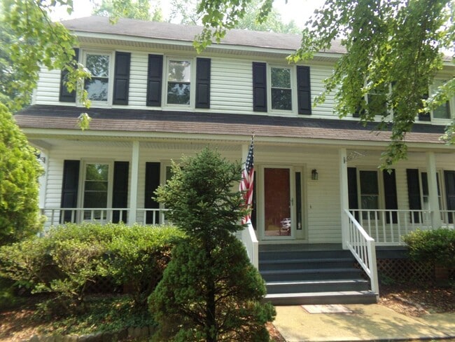 Primary Photo - 4 BEDROOM IN CHESTERFIELD COUNTY all viewi...