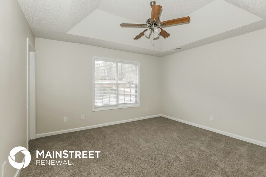 Building Photo - 1065 Garrison Ct