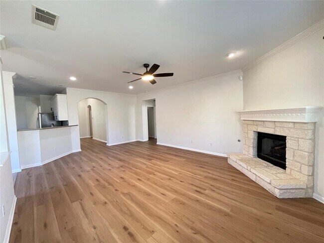Primary Photo - 15801 Belfin Dr