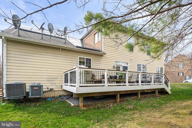 Building Photo - 4561 Rona Pl