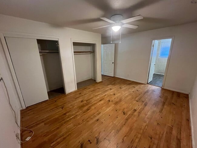 Building Photo - 1900 Huff St