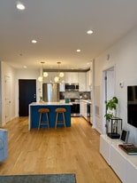 Building Photo - 851 N Glebe Rd