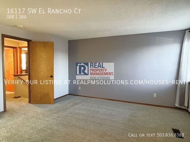 Building Photo - 16117 SW El Rancho Ct