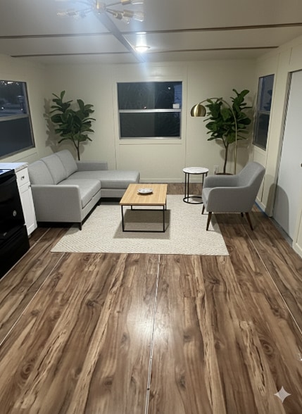 Building Photo - 12008 Emory Oak Loop