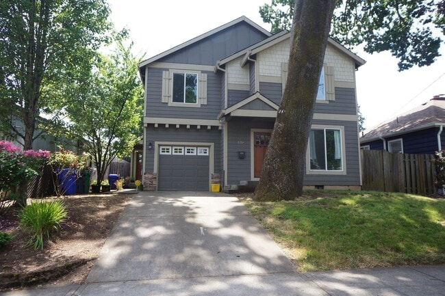 Building Photo - NE Piedmont 3-bedroom Beauty!