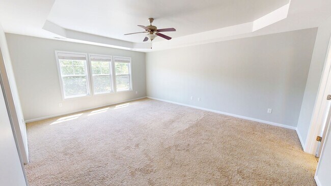 Building Photo - Updated 3 Bedroom, 2.5 Bathroom 2-Story w/...