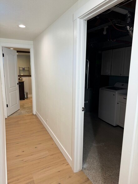 Building Photo - 7050 S 2780 E