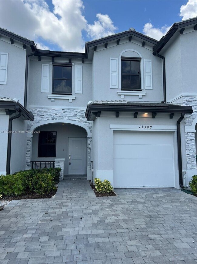 Primary Photo - 13388 SW 286th St