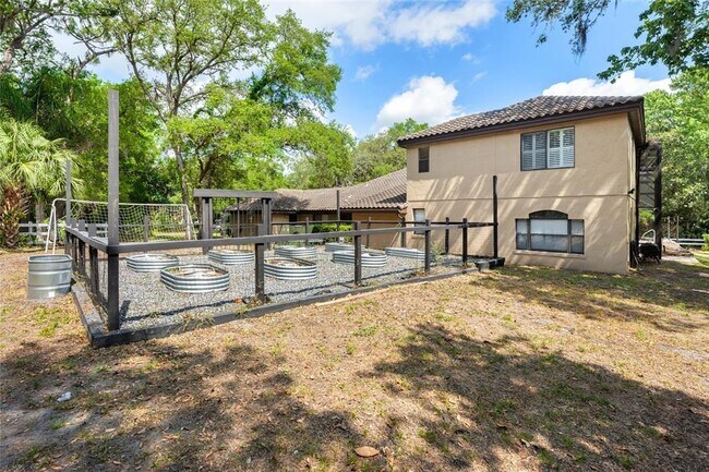 Building Photo - 352 Swansea Ct