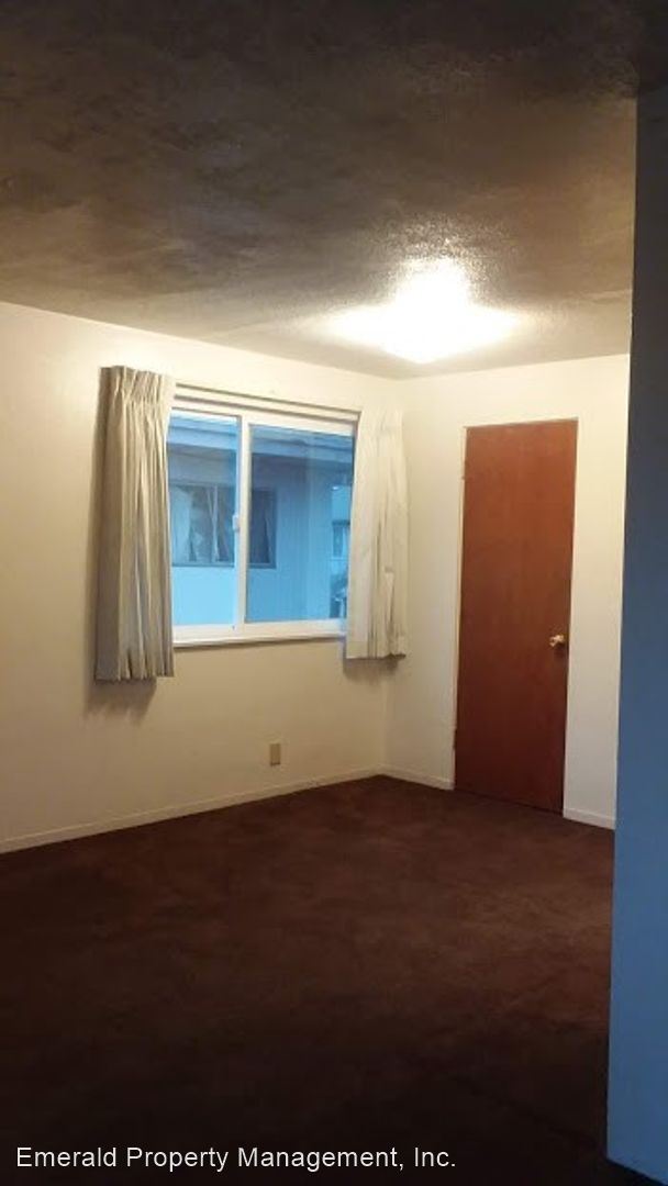 Building Photo - 5312 Main St