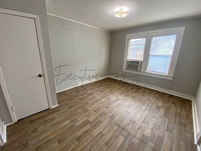 Building Photo - Affordable 2BR Home with 1.5 Baths – $795/...