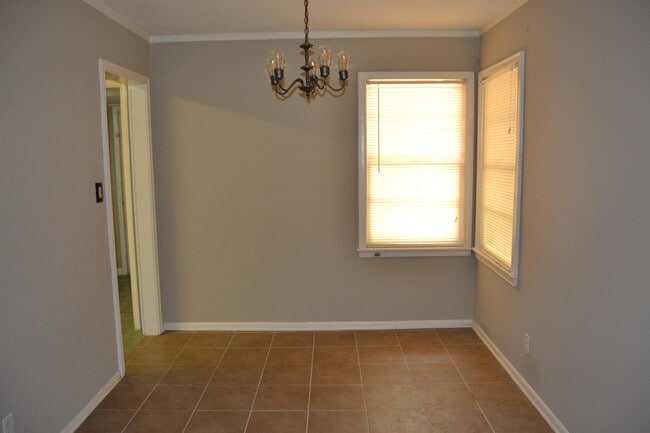 Building Photo - 1328 Marcia Rd