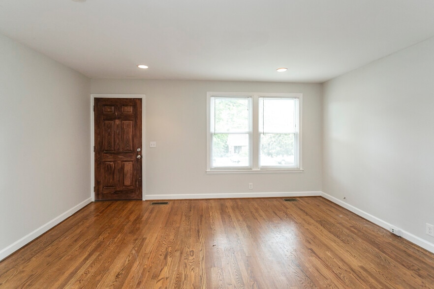 Building Photo - 145 A Kenner Ave