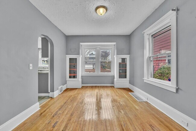 Building Photo - 1486 E 134th St