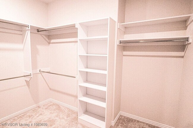 Building Photo - 9023 Mayswood Pl
