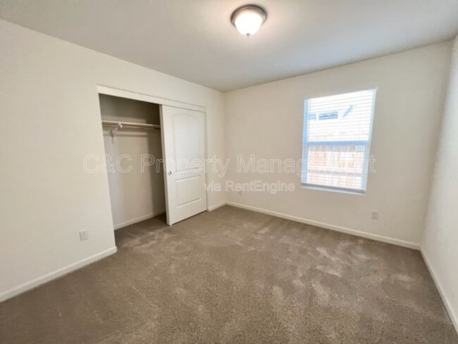 Building Photo - 6880 E Dwight Way