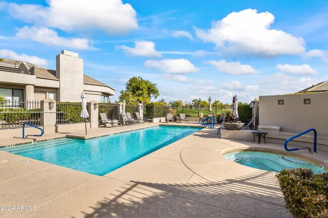 Building Photo - 7400 E Gainey Club Dr