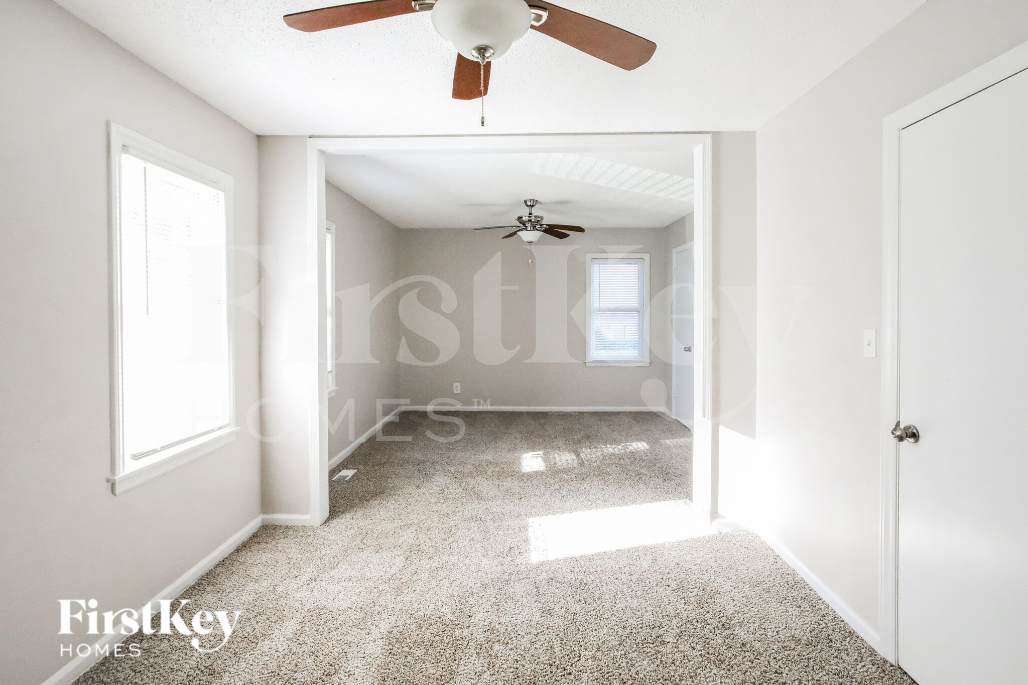 Building Photo - 6900 Fairlane Dr