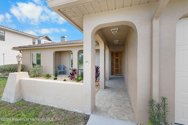 Building Photo - 3476 Gulfview Dr