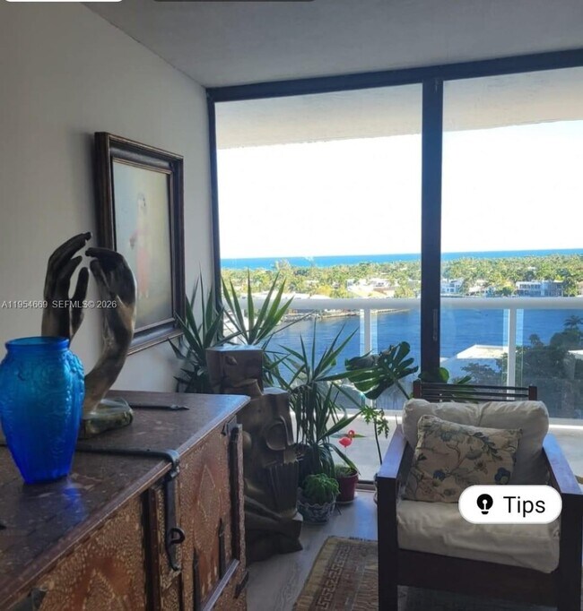 Building Photo - 20505 E Country Club Dr