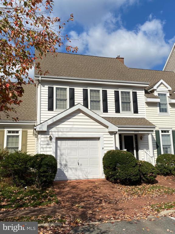 Building Photo - 28498 Sawgrass Ct