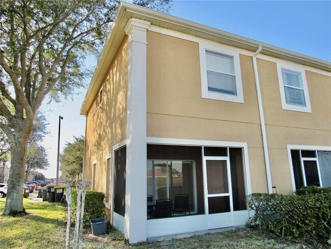 Building Photo - 896 Chelsea Dr