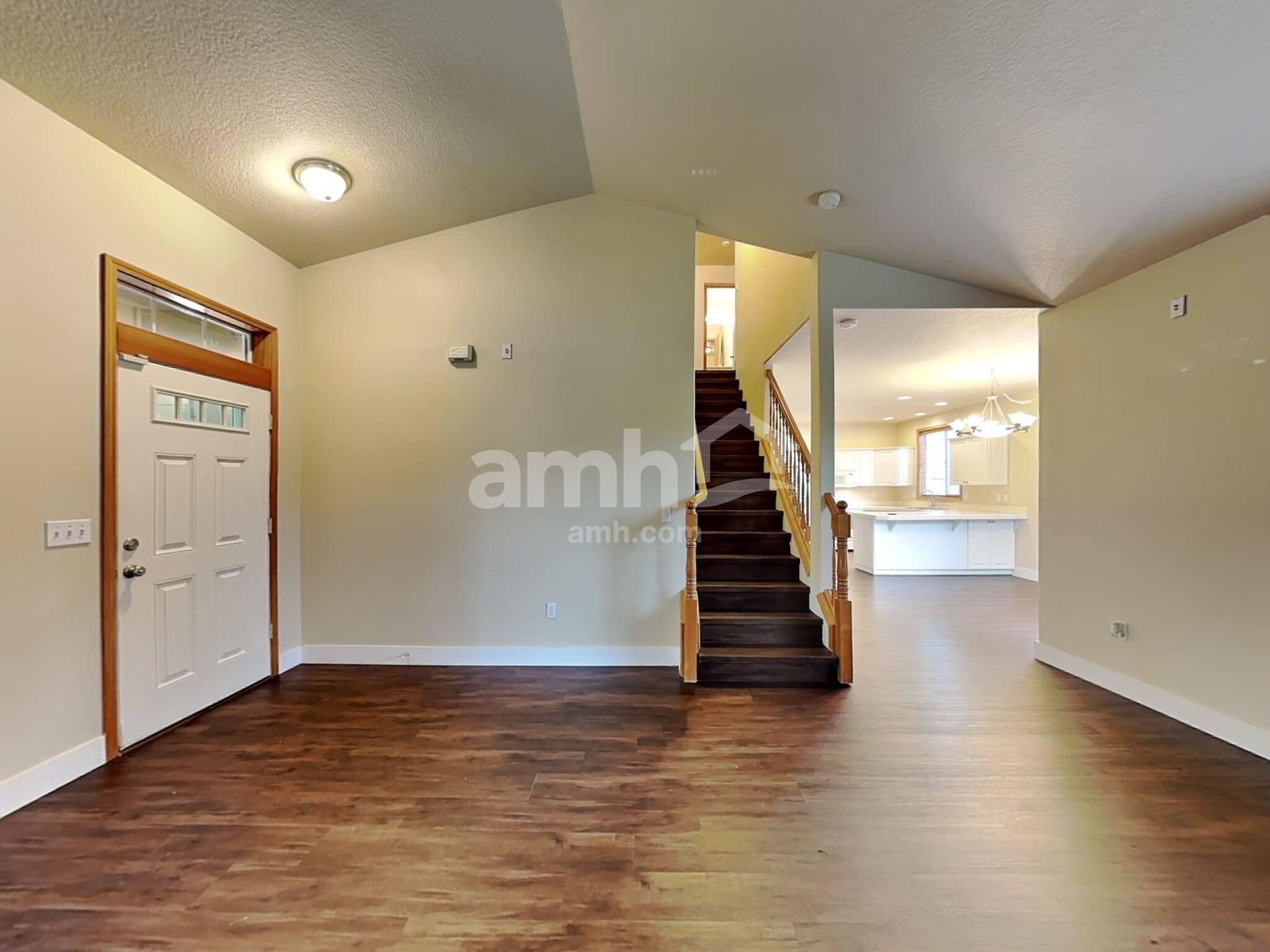 Building Photo - 495 Sunset Ridge Dr