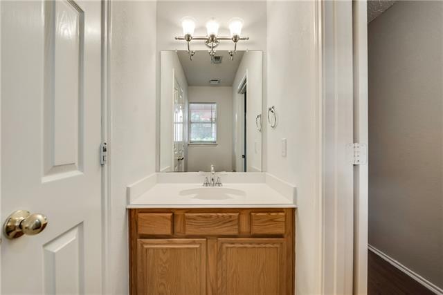 Building Photo - 7507 Kings Tr