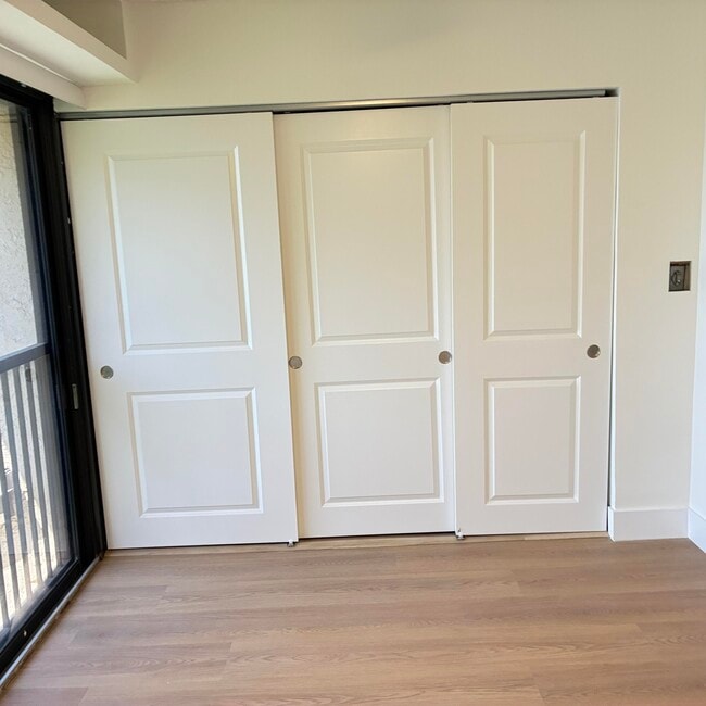 Building Photo - 3460 NW 47th Ave