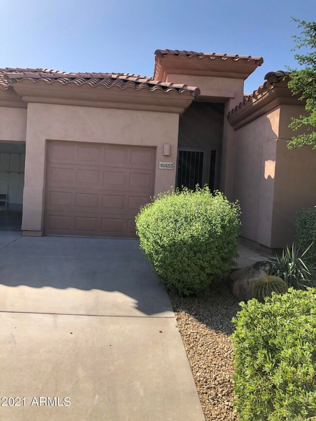 Building Photo - 10453 E Pine Valley Dr